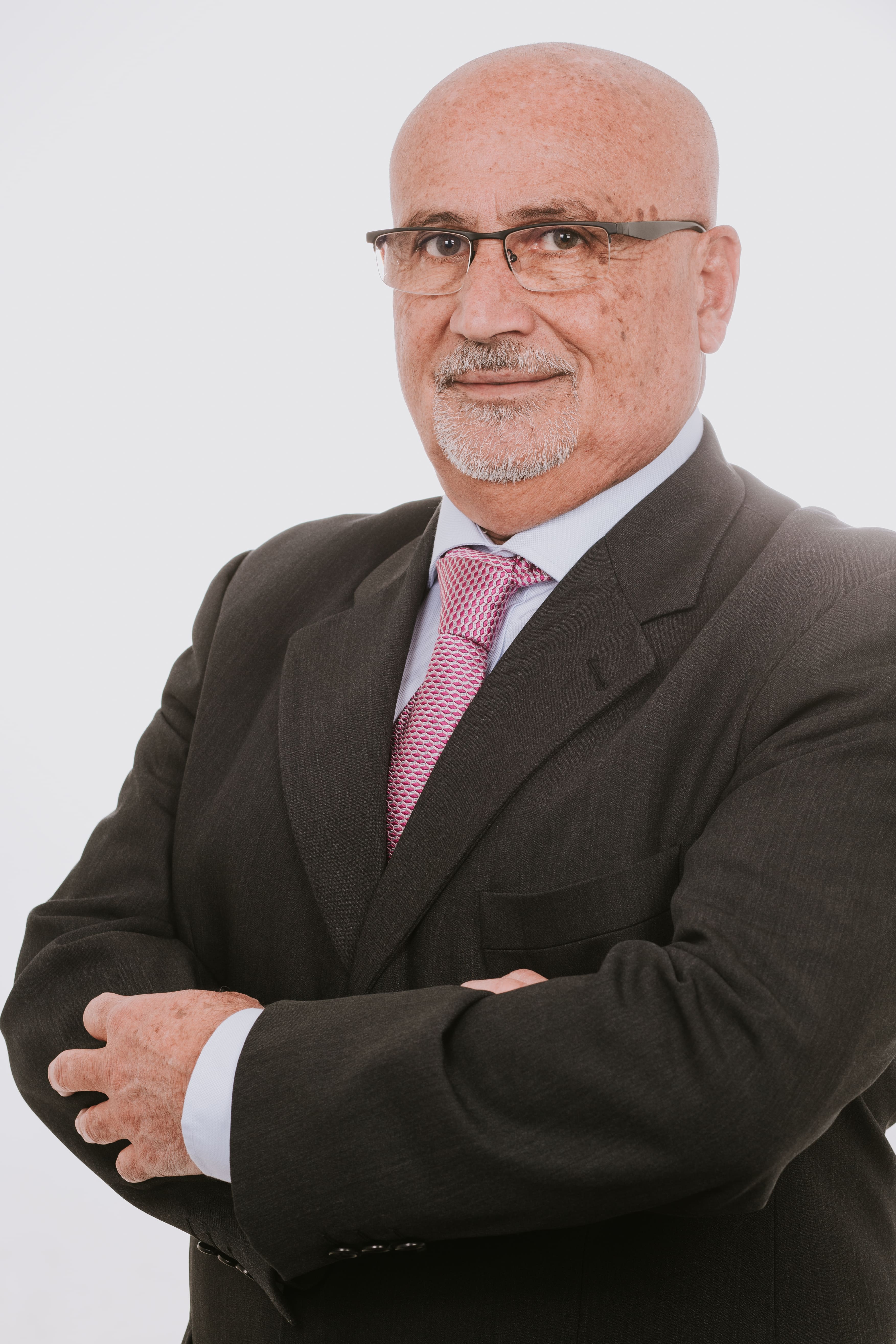 D. JUAN ARMANDO UMPIÉRREZ CABRERA