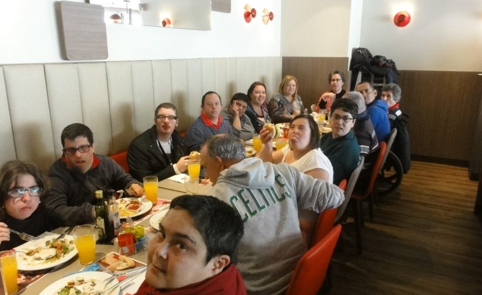 Almuerzo y cine en un centro comercial