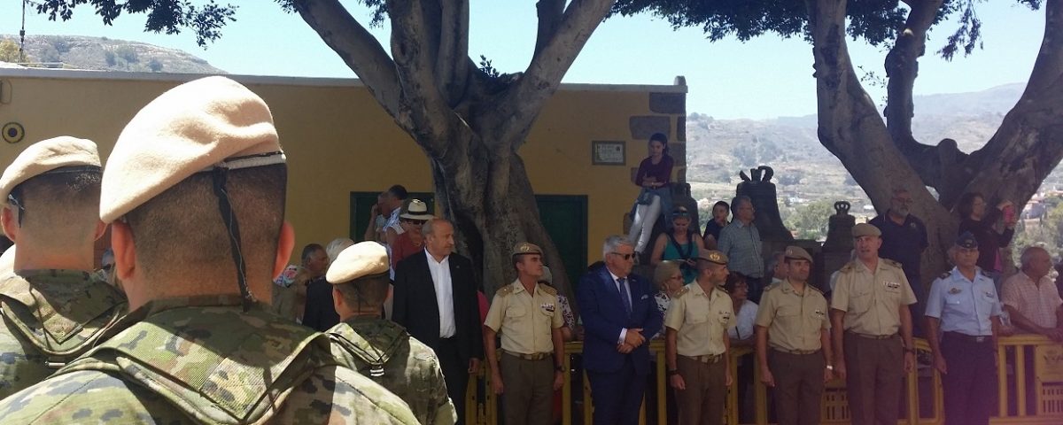 Miembros del Regimiento Canarias 50 en un acto en Santa Brígida