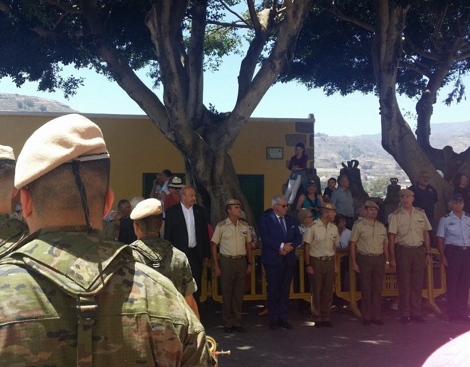 Miembros del Regimiento Canarias 50 en un acto en Santa Brígida