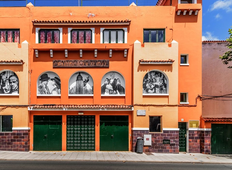 Fachada del Centro Cultural de Santa Brígida