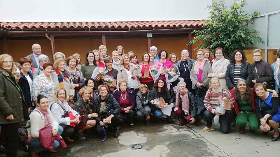 Asistentes al acto de homenaje a ADIM